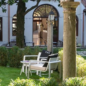 Bassano Club House